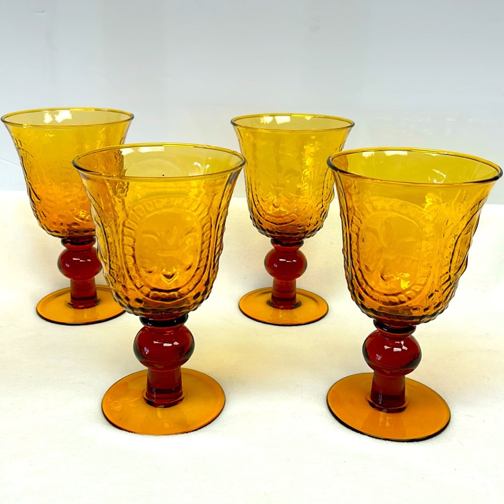 Vintage set of 4 amber Zrike “Renaissance “stemmed  wine/water goblets